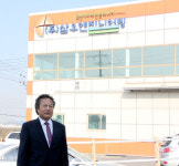 커버스토리 _ 축산 기자재 글로벌 기업으로 뻗는다