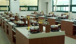 올바른 먹거리를 위한 가야음식나라 조리학원 인기몰이