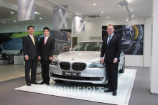 BMW 코리아, 경동택배 그룹과 100억 원대 구매계약 체결