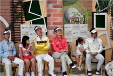 스크린골프는 역시 X-GOLF, 정확한 페이드샷 구현!