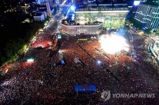 월드스타 싸이와 함께한 시청 광장 축제, 빌보드 1위보다 감격적인 역사