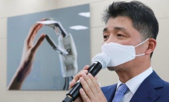 '먹통' 카카오 오너, 국감 증인 채택 반대하는 국민의힘