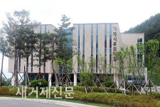 ‘거제시 추모의 집’이 기가 막혀