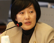 대형마트 SSM법 저지 MB캠프에 車로비 의혹
