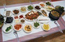 먹방 힐링여행, 서천의 명물 우어회를 맛보자. 서천맛집 ‘양떼가든‘