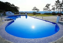 태안 가볼 만 한곳 수영장 펜션 ‘골든 웨이브’ 성수기 맞이 이벤트 진행