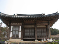德山祠(덕산사)와 항일투사 백관수선생 생가와 묘소