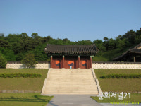 청산리전투를 승리로 이끈 백야 김좌진장군의 사당과 생가지