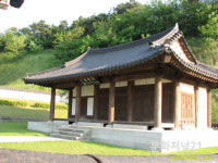 청산리전투를 승리로 이끈 백야 김좌진장군의 사당과 생가지