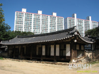 동춘당 공원과 회덕 동춘당 고택 둘러보기