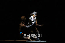 2011년 2월 국립극장, 태국의 밤을 밝히다