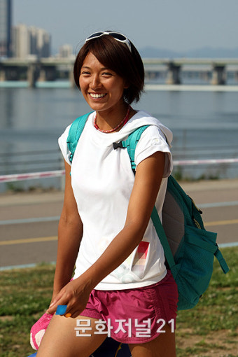포토 세계여자비치발리볼 일본 얼짱선수 Asao Miwa 환한 웃음