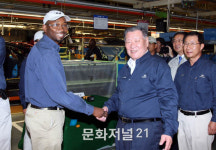 정몽구 회장 “품질 고급화로 한 단계 도약해야”