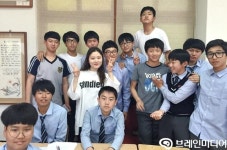 아이들을 이해하고 꿈과 희망을 들어주는 사람이 되었습니다.