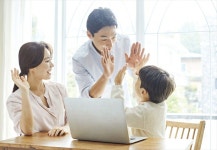 [뇌교육 코칭] 칭찬도 연습이 필요해요
