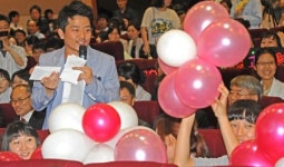 무대 위에 넘치는 끼, 모두 주체 불가!