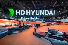 HD현대, CES 2024서 미래 인프라 건설 기술 혁신을 선보여