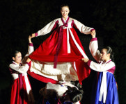 보문산에서 춤과 음악으로 더위 피하세요