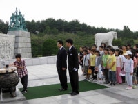 덕송초 현충원 봉사활동
