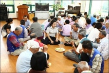 제63주년 여경의 날 어르신들과 함께 해요