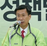남일, 초중학교 전면 무상급식