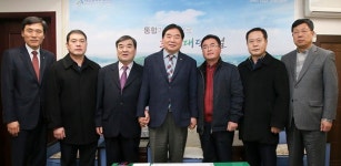 대덕구 유통업체 7개소, 설 맞이 어려운 이웃돕기 백미 전달