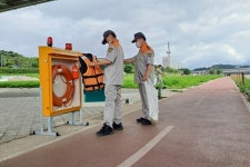 둔산소방서 의소대, 쾌적한 하천환경위한 정화활동 펼쳐