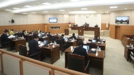 대전 유성구의회 여.야 의원들 다른 점