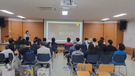천안시 쌍용도서관, 실버 작가데뷔 프로젝트 출간기념회 개최