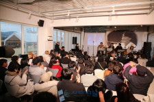 다시 볼 수 없는 광석이형... 30주기 특별공연 김광석 다시 그리기