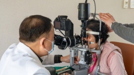 청양군, 농촌왕진버스와 찾아가는 의료원 통합 운영