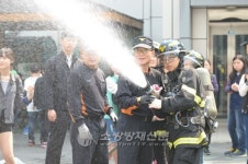 영등포소방서, 윤중중학교  미래 소방관 진로교실 운영