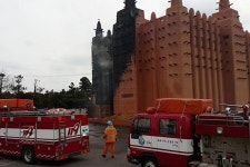 제주 아프리카 박물관 화재… 담뱃불 추정