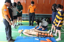 삼척소방서, 미래소방관 체험교실에 학생들 관심집중