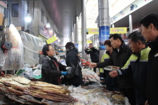 칠곡소방서, 전통시장 장보기행사ㆍ소방통로확보 캠페인