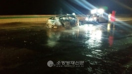 전북 호남고속도로 달리던 택시 불… 1천1백만원 피해