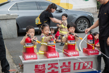 공립브라운스톤다해어린이집 | 대구서부소방서, 브라운스톤 어린이집 대상 이동안전체험차량 운영
