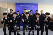 강릉소방서, 생명 살린 구급대원 ‘하트세이버’ 수여