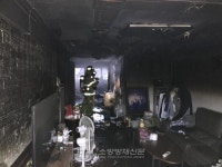 서울 남현동 아파트 5층서 불… 주민 7명 연기 마셔
