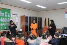 서울중부소방서, 청구어린이집 아이들 새해 인사