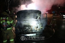 인천 남동구 고잔동 해안도로서 SUV차량 화재… 인명피해 없어