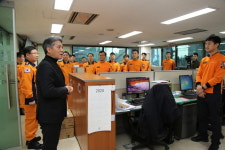 서울특별시의회 신원철 의장, 연말연시 서대문소방서 방문