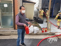 광양소방서, 중동 식당 저온창고 화재… 인근 상인이 소화기로 초기 진화