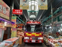 둔산소방서, 추석 연휴 대비 태평전통시장 소방 출동로 확보훈련