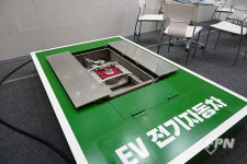 [2023 FireEXPO] 탱크테크(주), 이동식 넘어 고정식까지… 진화한 전기차 대응 장비