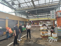 박유진 하동소방서장, 추석 연휴 대비 전통시장 지도 방문