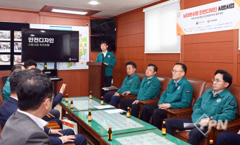 남대문 안전디자인 시범적용 전통시장 현장 점검한 이한경 행안부 재난안전관리본부장