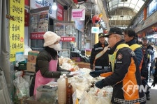 광진소방서, 겨울철 화재 예방 위한 전통시장 캠페인