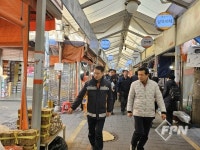 박용호 성북소방서장, 설 명절 대비 전통시장 현지확인