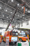 [2024 FireEXPO] 12분 만에 화재진압… (주)진우에스엠씨, 전기차 화재진압용 소방차